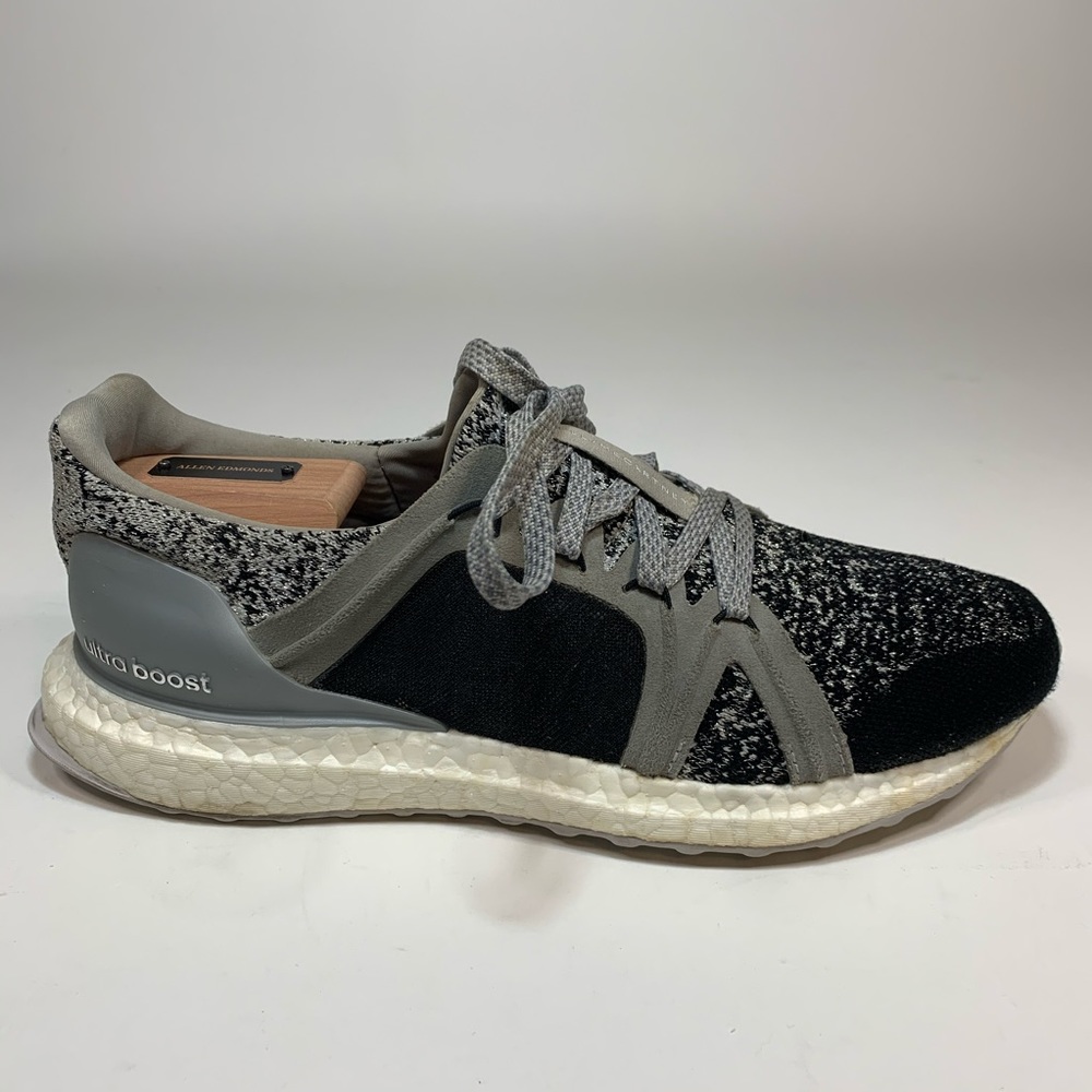 Adidas By Stella McCartney Womens UltraBoost Black White speckled dots